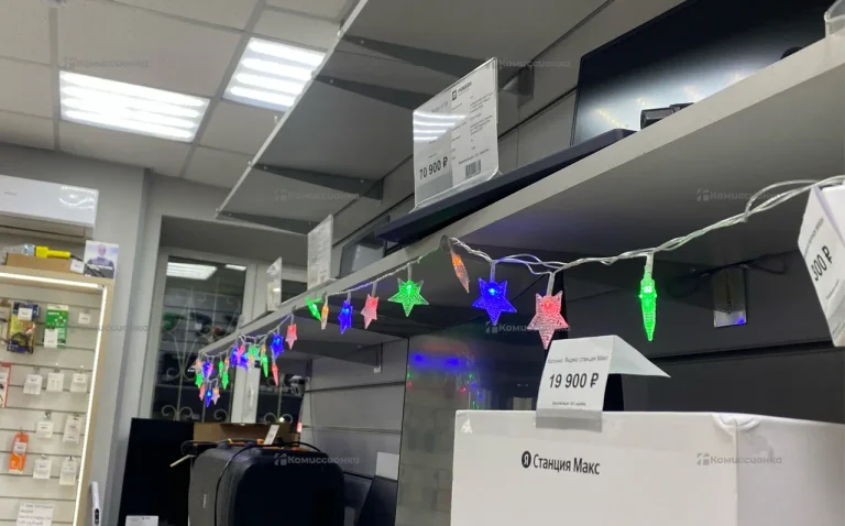 Новогодняя гирлянда звезды