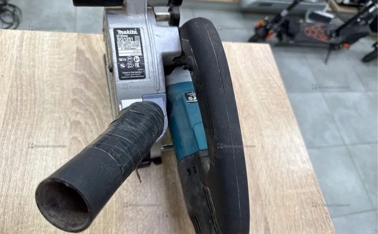 Штраборез Makita SH1251