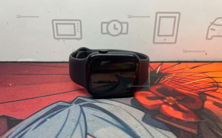 Часы  Apple Watch 7 45mm