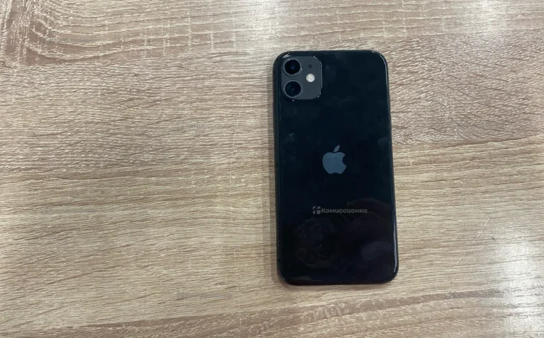 Apple iPhone 11 4/128 ГБ