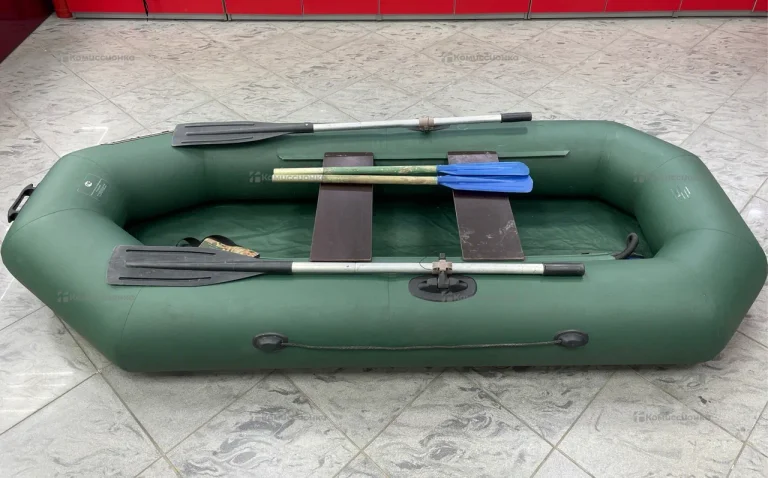 Лодка Legion 240