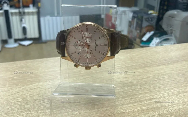 Часы  Jacques Lemans 1-2025