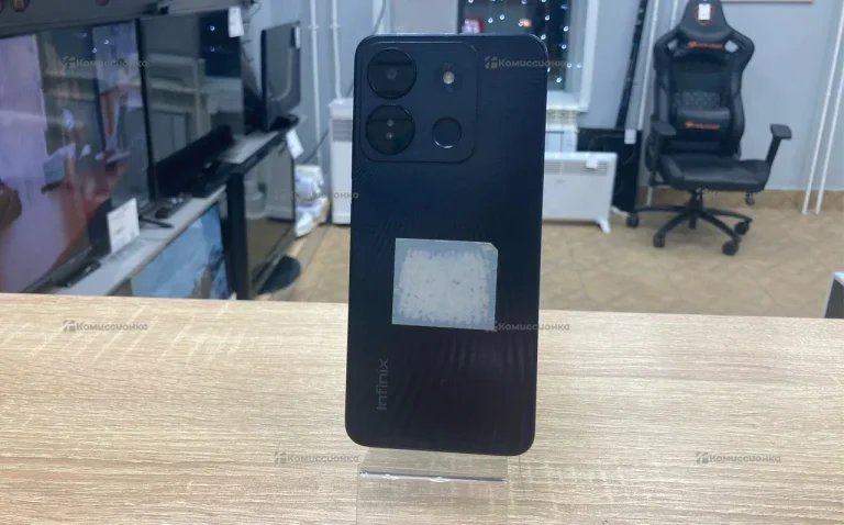 Infinix Smart 7 HD 2/64 ГБ