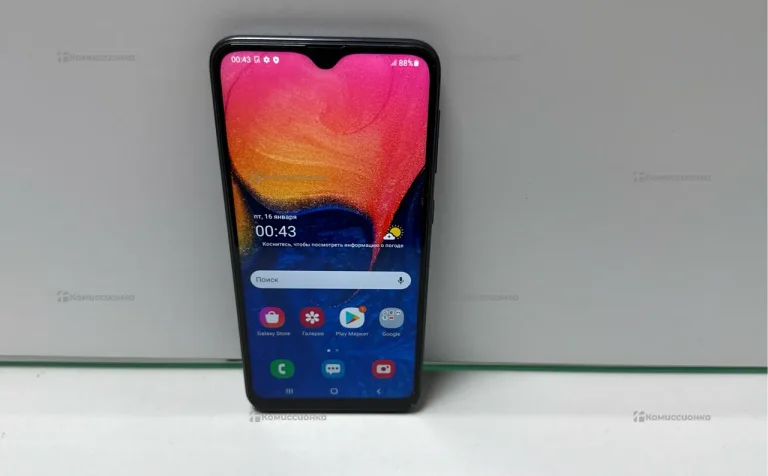 Samsung Galaxy A10 2/32 ГБ