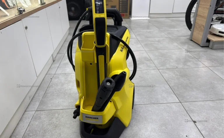 Мойка высокого давления Karcher K4 Power Control