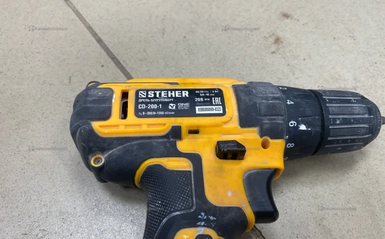 Дрель-шуруповерт STEHER CD-200-1