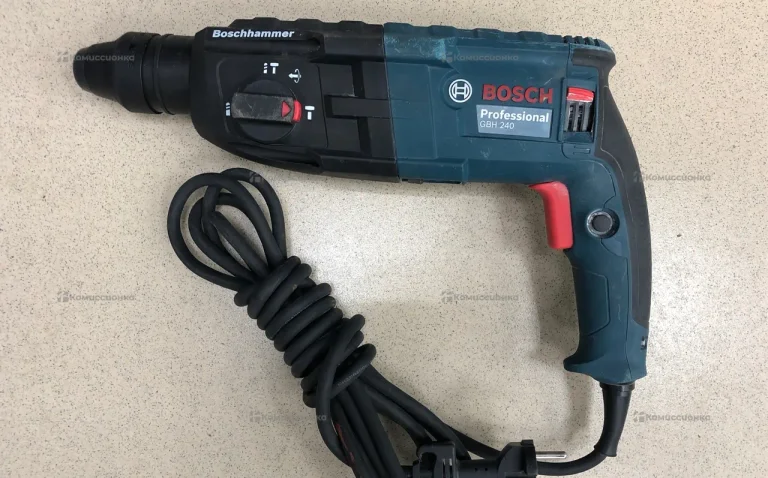 перфоратор Bosch GBH 240