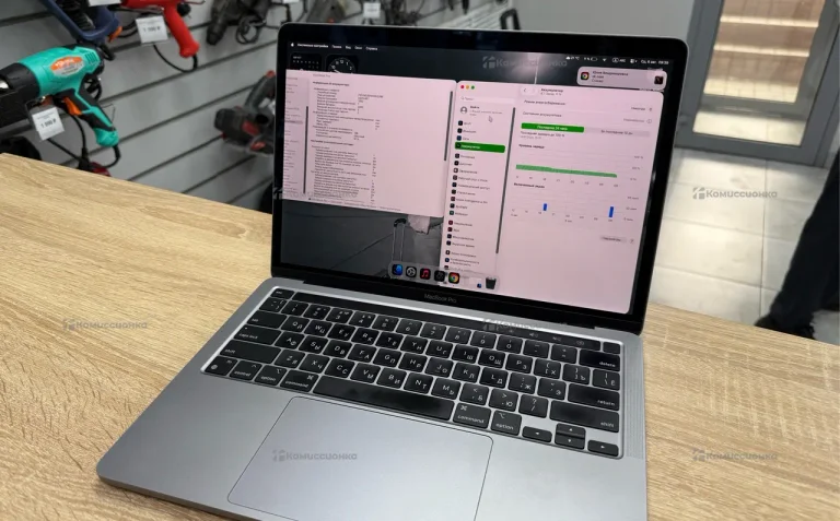 Ноутбук  MacBook Pro m2 2022