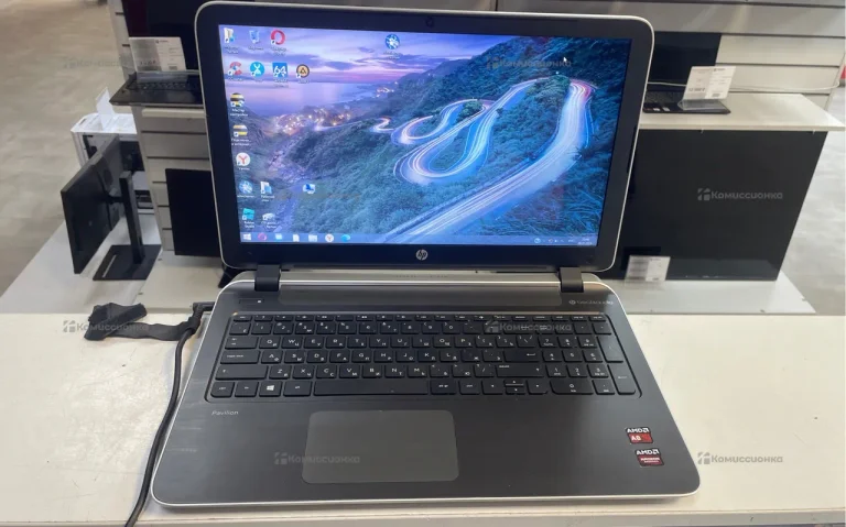 Ноутбук  HP pavilion 15 AMD A8