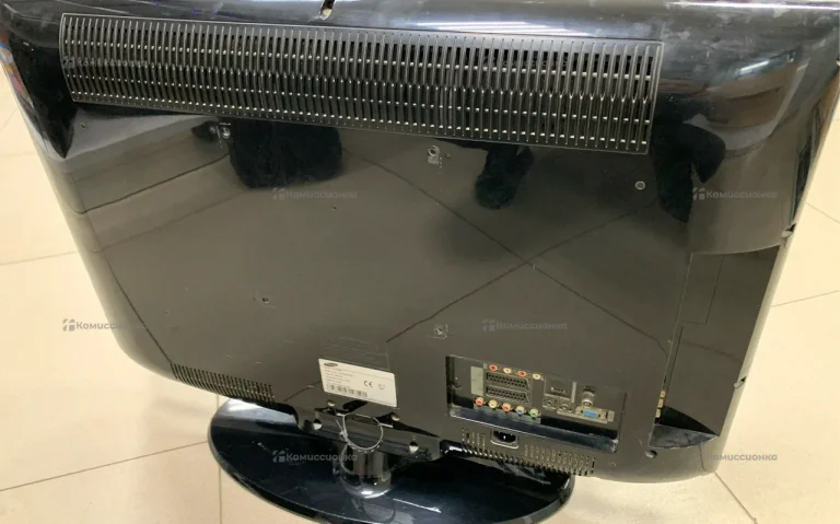 Телевизор Samsung телевизор le32r82b