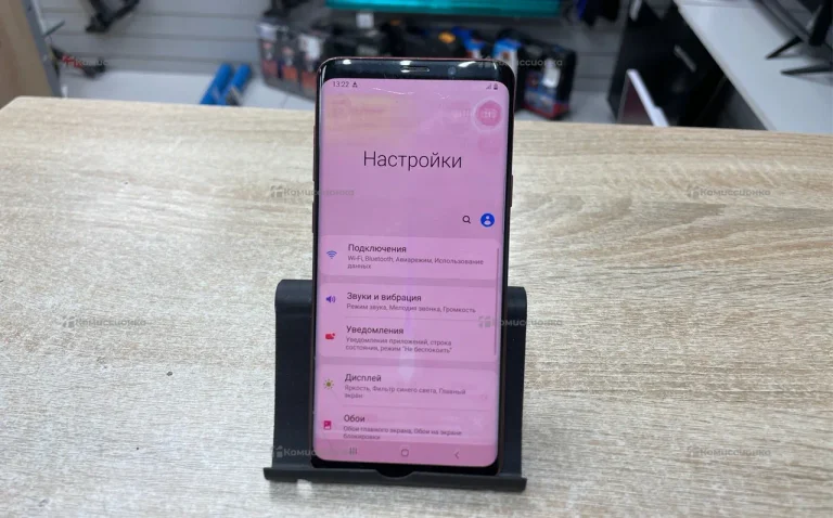 Samsung Galaxy S9+ 4/64 ГБ