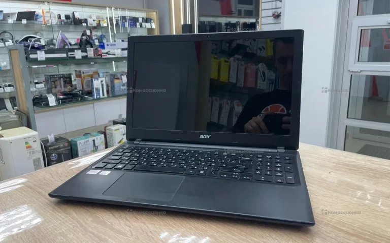 Ноутбук  ACER Aspire  V5-551
