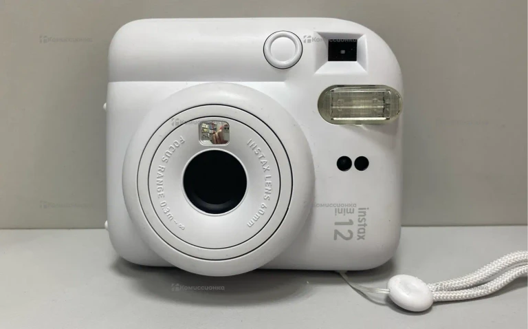 Фотоаппарат  Fujifilm Instax 12 mini