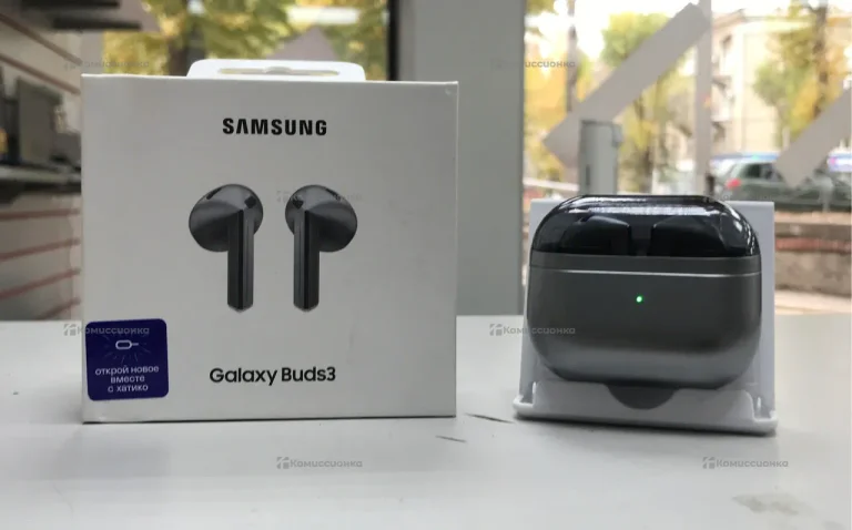 Наушники  Samsung Galaxy buds 3