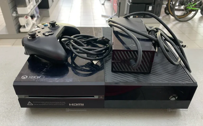Приставка Xbox One 500Gb