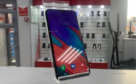 Samsung Galaxy A40 4/64 ГБ