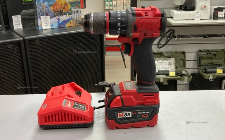 Дрель-шуруповерт Milwaukee M88(РЕП.)