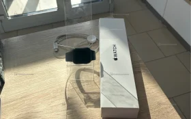 Часы Apple Watch SE 44mm (2gen)