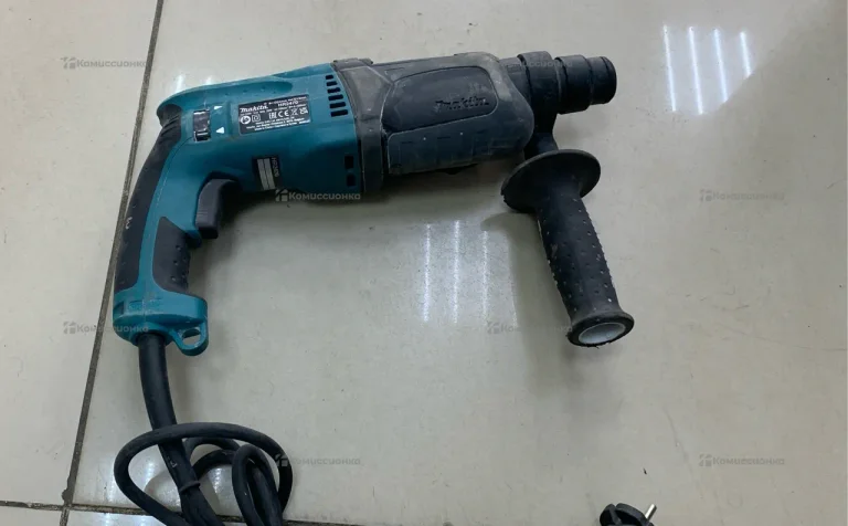 Перфоратор Makita HR2470 2023г.