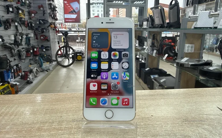 Apple iPhone 7 2/32 ГБ