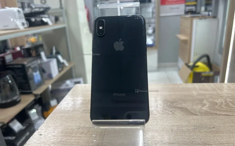 Apple iPhone X 3/64 ГБ