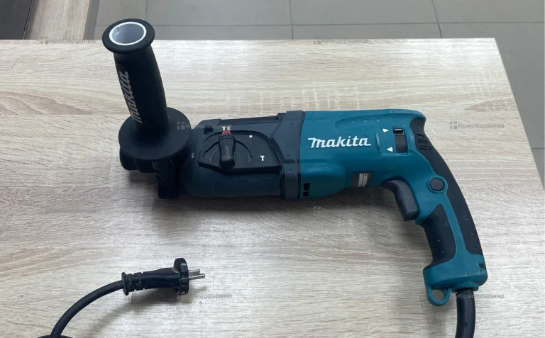 Перфоратор makita HR2470