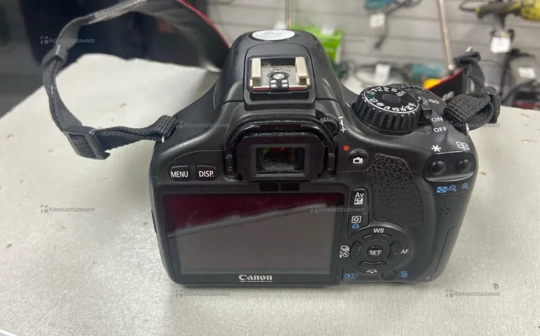 Фотоаппарат  canon eos550d
