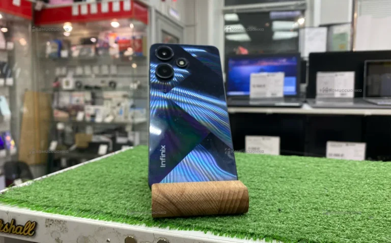 Infinix Hot 30i 8/128 ГБ
