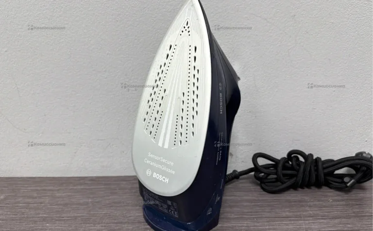 Утюг Bosch Sensixxx DA70
