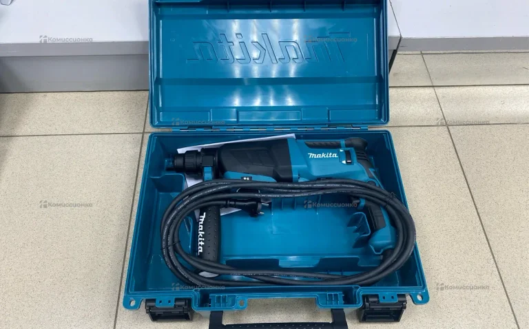 Перфоратор Makita HR2630