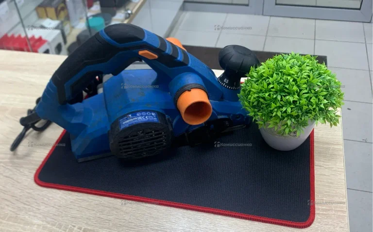 Рубанок Dexter 800pl2-20.5