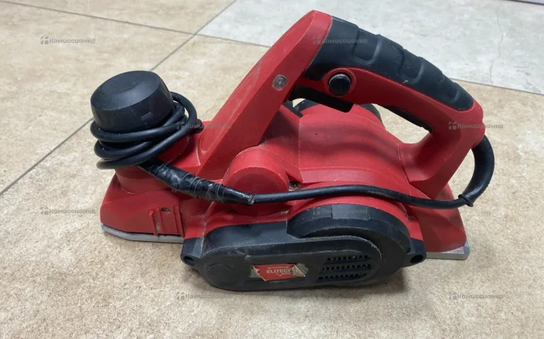 Электрорубанок ELITECH Р 82