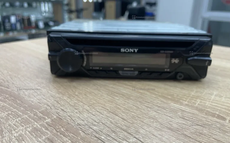 магнитола Sony CDX-G3200UV