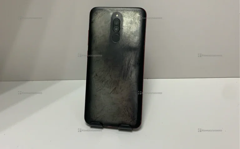 Xiaomi Redmi 8 3/32 ГБ
