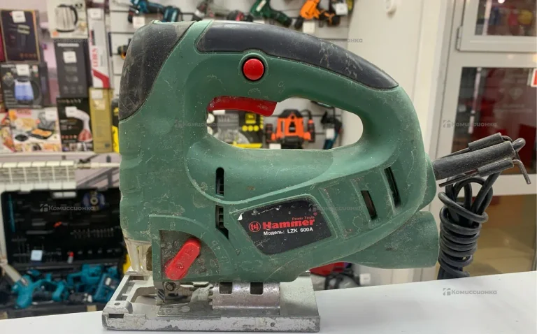Электролобзик LZK 600A