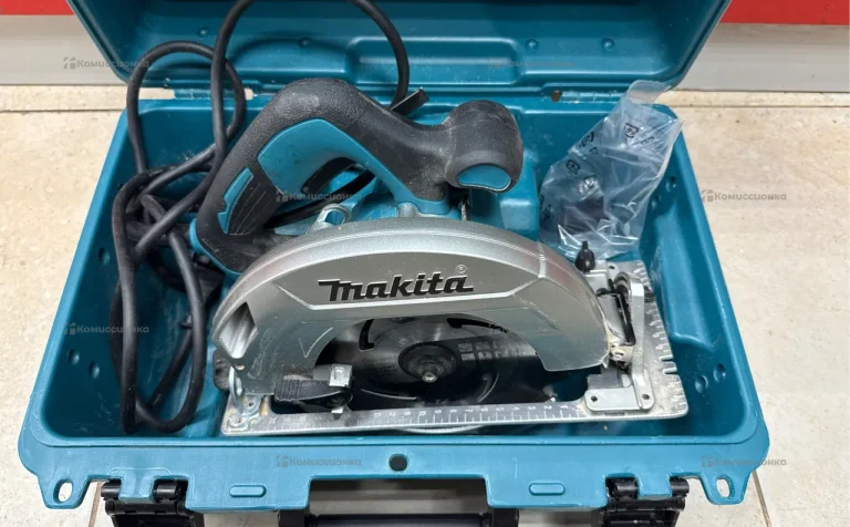 Дисковая пила Makita HS7611