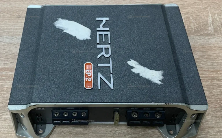 Усилитель  Hertz Ep2