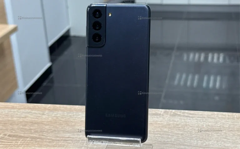 Samsung Galaxy S21 5G 8/128 ГБ