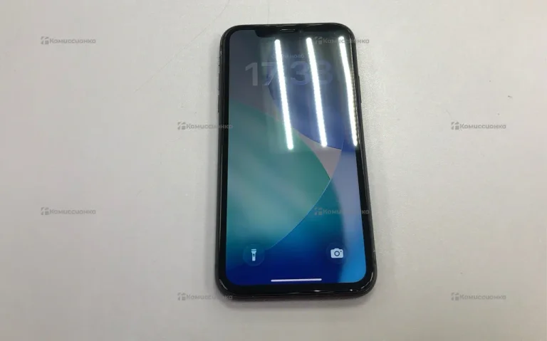 Apple iPhone 11 4/64 ГБ