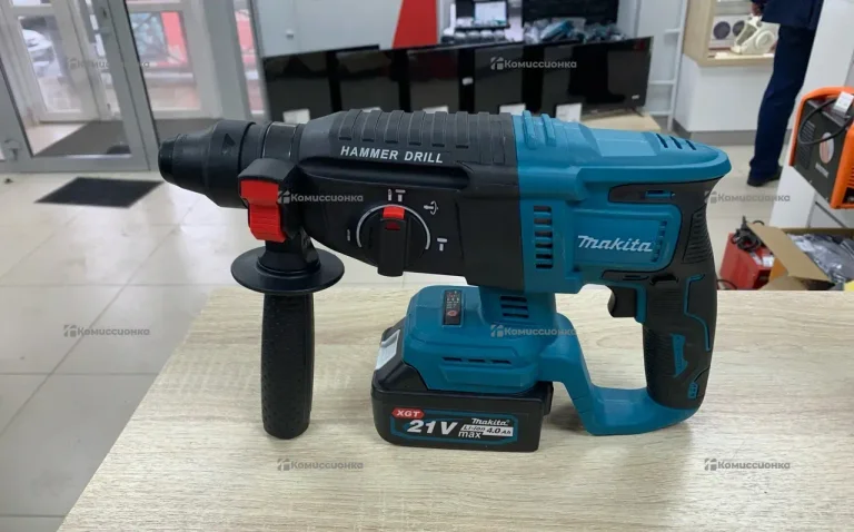 Перфоратор аккумуляторный Makita