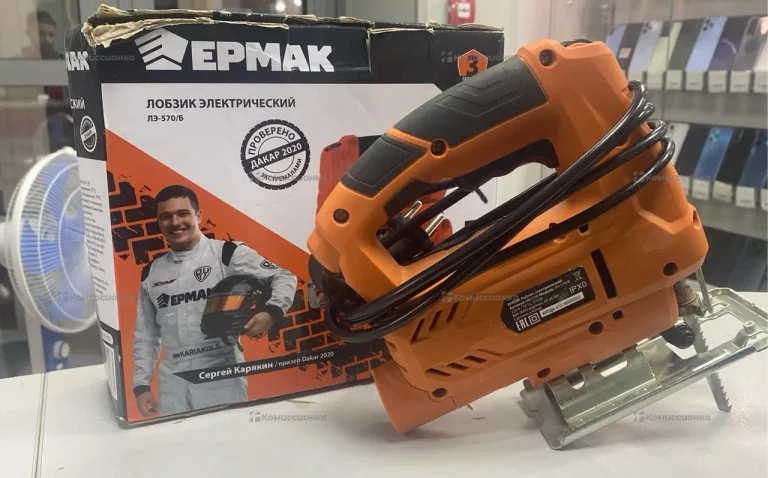 Электролобзик Ермак ЛЭ-570/Б