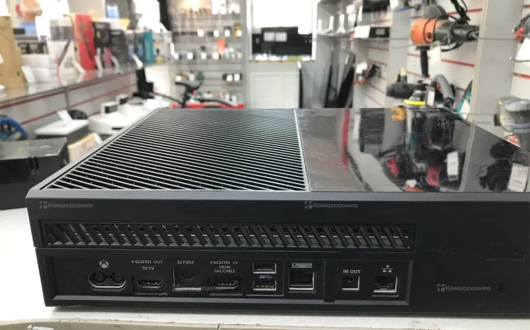 Приставка Xbox One 512
