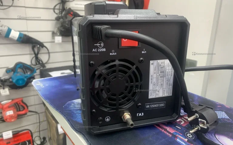 Сварочный полуавтомат ultra mig-205