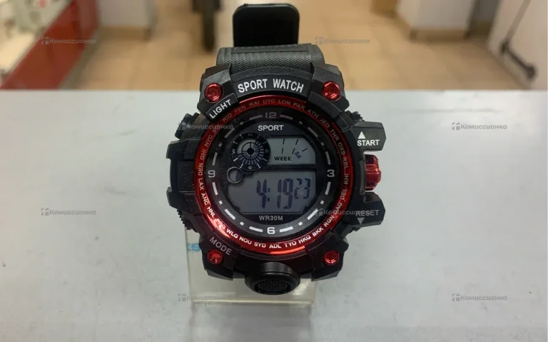 Часы  sport watch