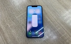 Apple iPhone 13 4/128 ГБ