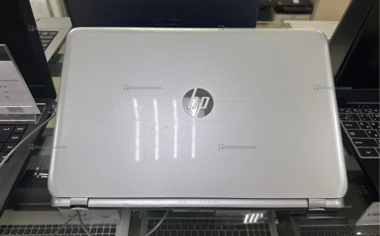 Ноутбук  HP Pavilion 15