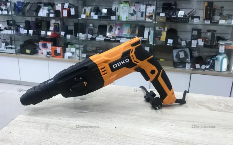 Перфоратор DEKO DKH1100W