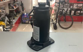 Купить Домкрат ДГ12.3913010 б/у , в Самара Цена:3500рублей