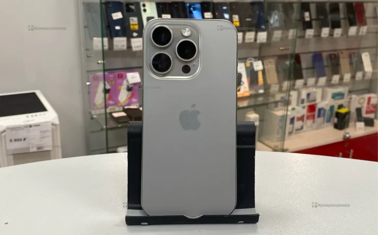 Apple iPhone 15 Pro 8/128 ГБ