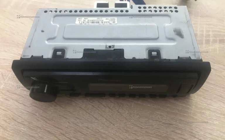 Автомагнитола  pioneer MVH-190UBG